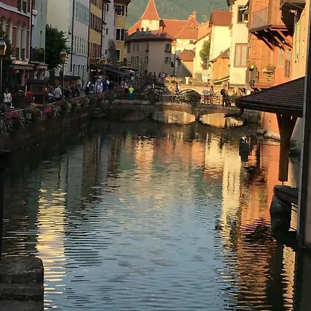 Apartment Du Canal St-dominique